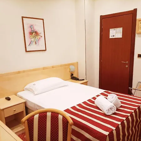 Fiorella Hotel Milan