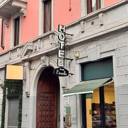 Fiorella 호텔 3*