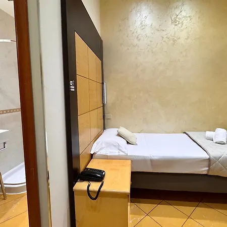Fiorella Hotel 3*