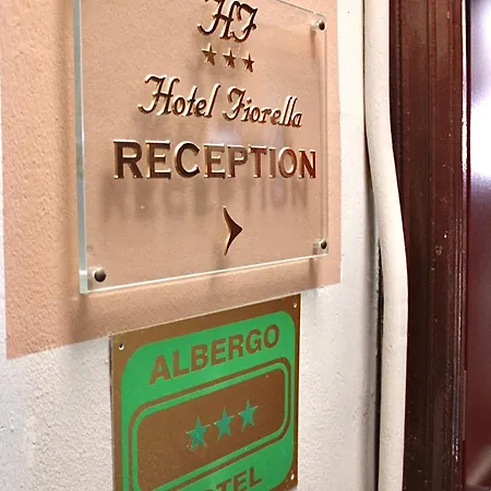 Fiorella Hotel Milán